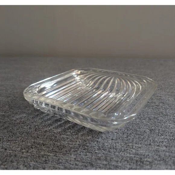 Villeroy & Boch "Quadra" Square Ribbed Dish/Tray/Bowl, 5.25" x 5.25" - Picture 2 of 4